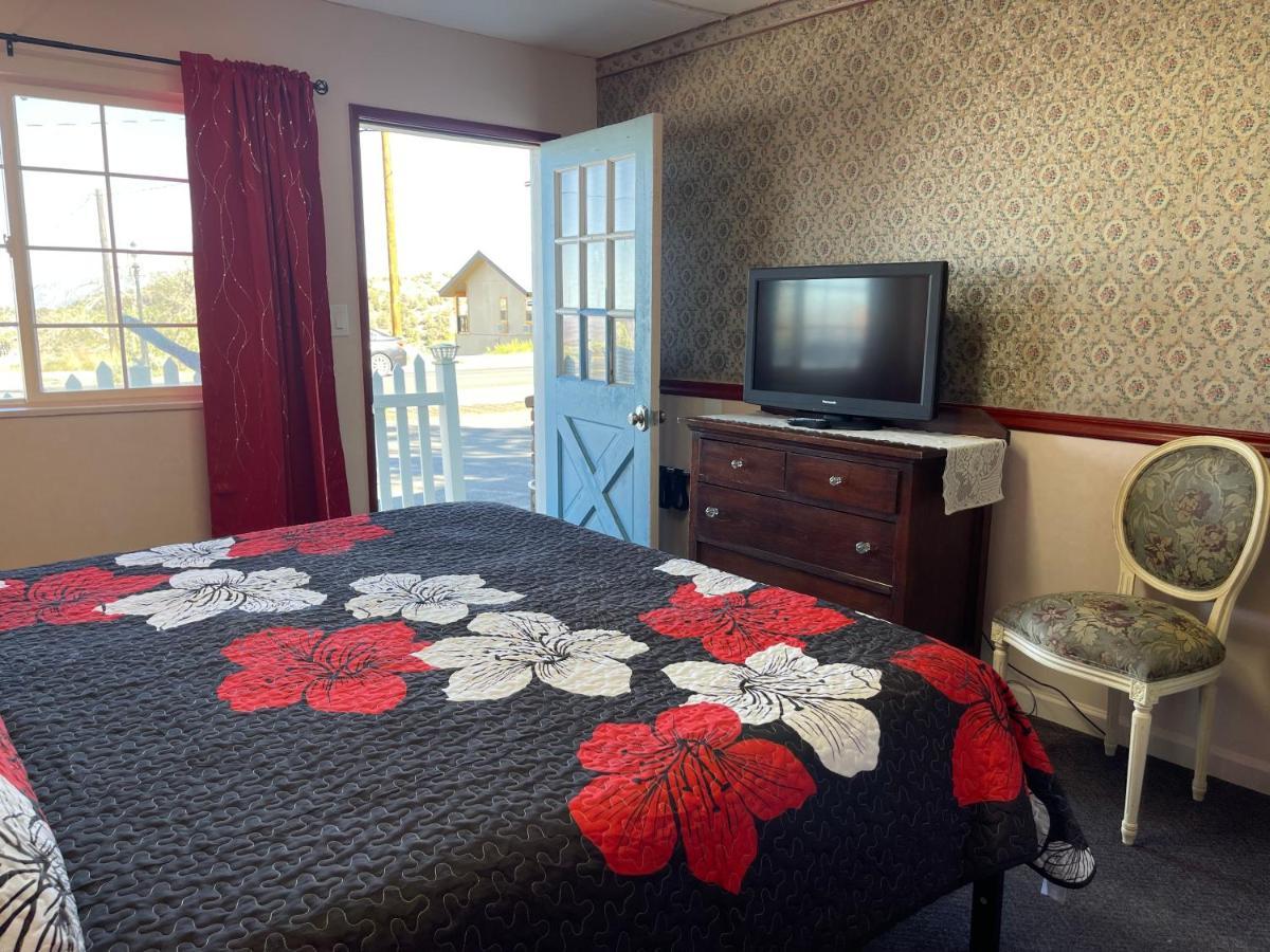Sugarloaf Mountain Motel Вирджиния-Сити Экстерьер фото